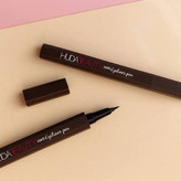 خط چشم ماژیکی قهوهای هدی بیوتی HUDABEAUTY