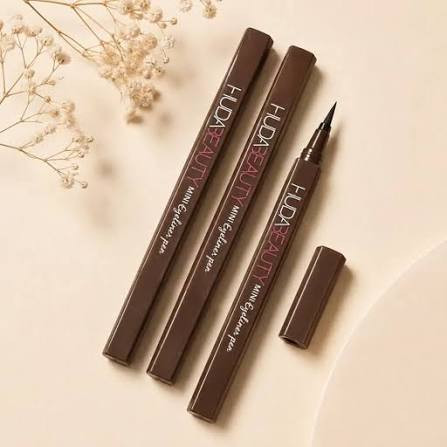 خط چشم ماژیکی قهوهای هدی بیوتی HUDABEAUTY